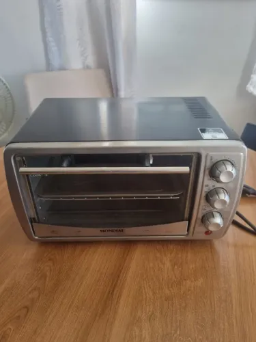 Forno elétrico Mondial 12lts 1200w 127V excelente estado