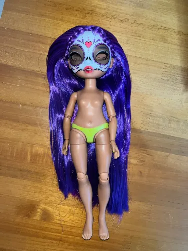 Boneca Rainbow High - Sucata
