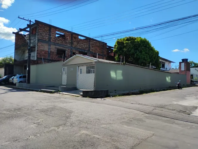 //Casa Comercial ou Residencial no Parque Dez