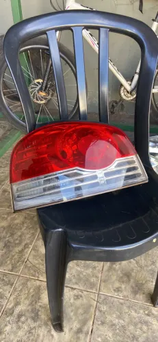 Lanterna lado esquerdo ( motorista ) palio bolha
