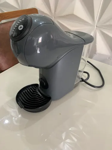 Vendo Cafeteira Dolce Gusto