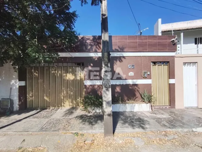 Casa com 5 dormitórios no bairro Aeroporto em Juazeiro do norte/CE