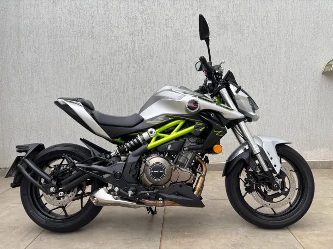 Shineray SBM 400S 2026 com 800 km rodados
