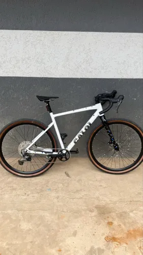 CALOI ARENITA GRAVEL