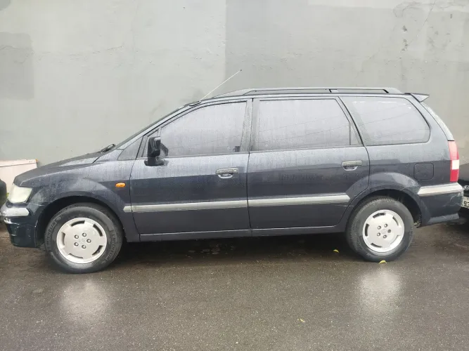 Mitsubishi Space Wagon Glxi 2.4 (nova Serie) 2000
