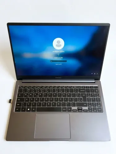 Notebook Samsung book 4