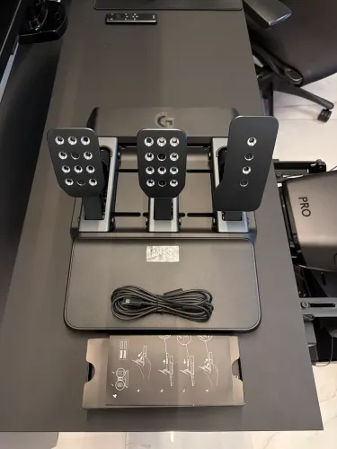 Pedais Logitech G Pro Wheel 