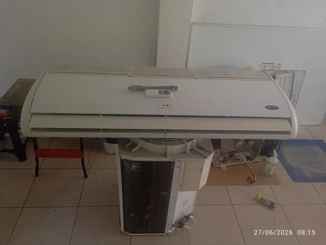 Ar condicionado Carrier 58000 btu, trifásico 220V.