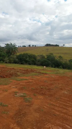 Chácara em Mateus leme