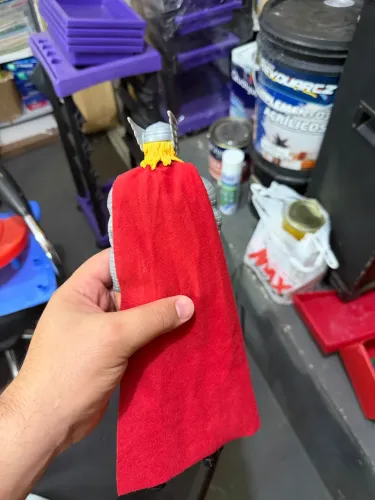 Thor 30cm nas condições da foto