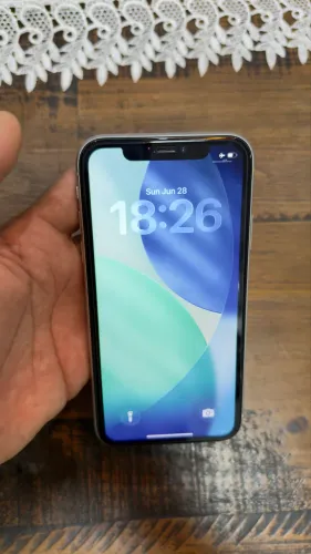 iPhone 11 - 256 gigas 