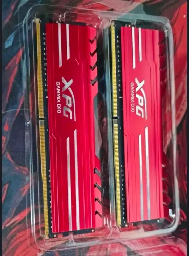 2 Memórias DDR4 XPG Gammix D10, 8GB 3000Mhz, Red