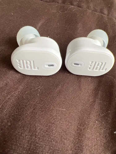 Fones sem fio.   Tune Buds 2. JBL