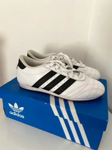 Tênis Adidas Taekwondo - Tam. 34/35