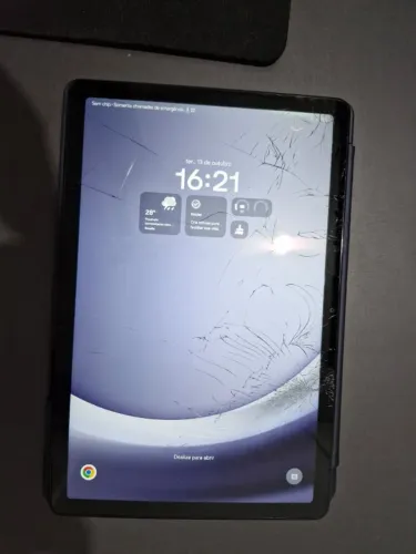 Samsung Tab A9+ 5G Completo (Capa, Caneta e Caixa) - Vidro Trincado / Funciona Tudo