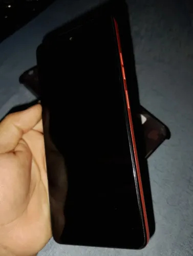 Moto g04s $600