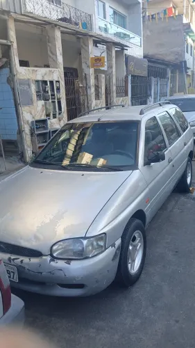 Ford Escort GL 1.8i 16V 4P 1999