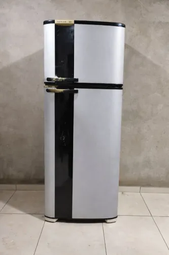 Geladeira Electrolux Frost Free DF38