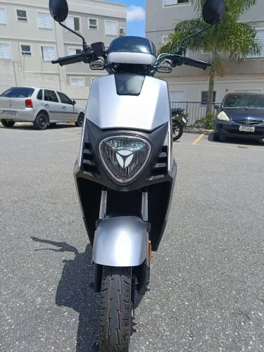 Moto elétrica 1000 w