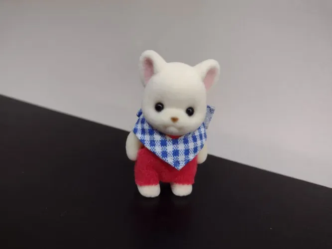 Sylvanian Families Bebê Buldogue
