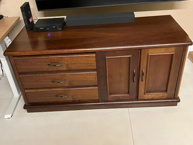 Rack madeira embuia