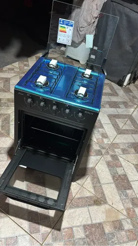 Vende se fogão. Novo