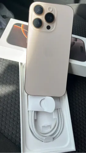 Vendo iPhone 16 Pro Max 256 