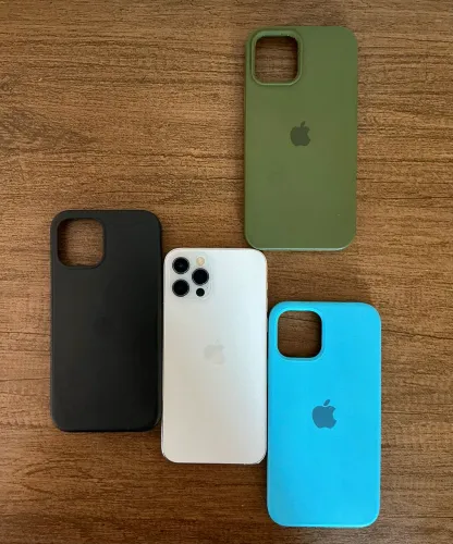 VENDO IPHONE 12 PRO - 128GB