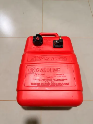 Tanque motor Mercury