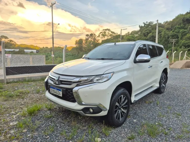 Mitsubishi Pajero Sport HPE 2.4 4X4 Diesel Aut. 2020