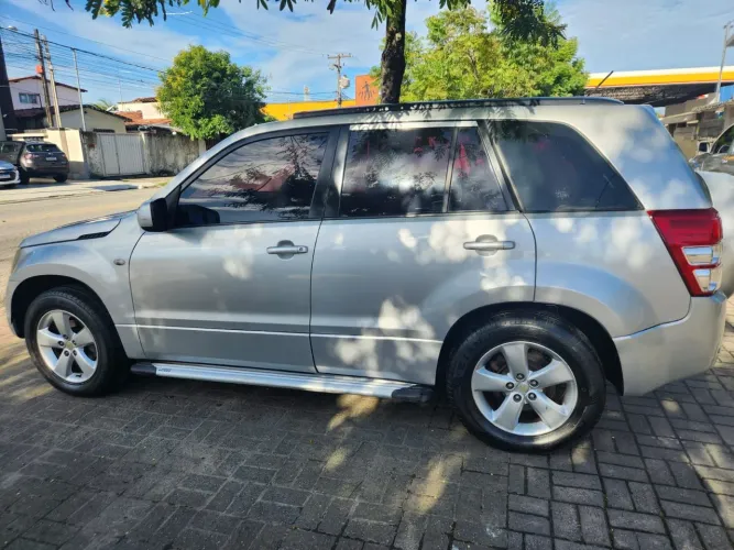 Suzuki Grand Vitara 2.0 16V 4x2/4x4 5P Aut. 2011