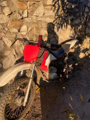 Moto TRAXX FLY 125 $2800