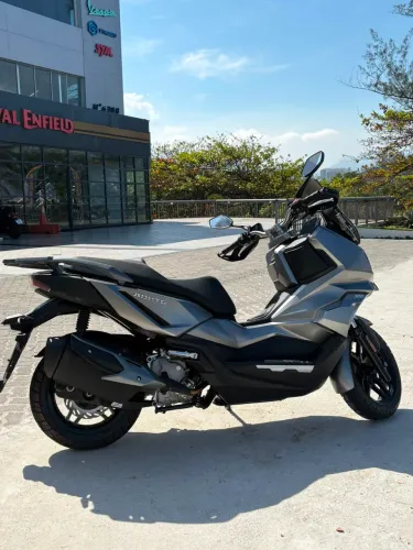 ADXTG 300 PRONTA ENTREGA vendedora Natasha