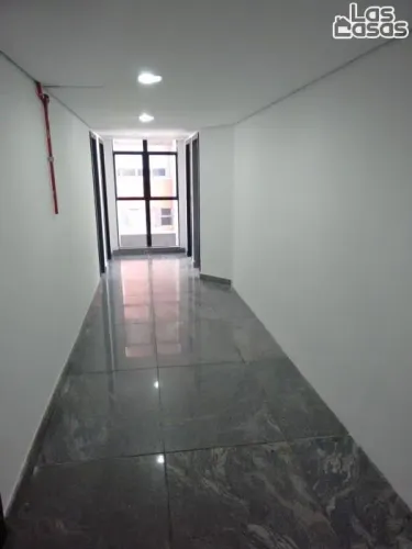 MEIO ANDAR COMERCIAL COM 440m²