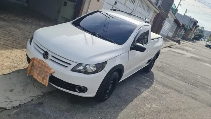 Volkswagen Saveiro 1.6 MI/ 1.6 MI Total Flex 8V (álcool) 2013