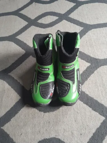 Bota para moto