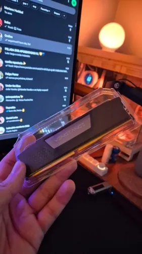Memória RAM 32GB DDR5 5200Mhz - Corsair Vengeance sem RGB