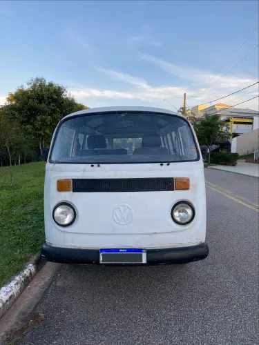 Volkswagen Kombi Standard/ Luxo/ Serie Prata 1988