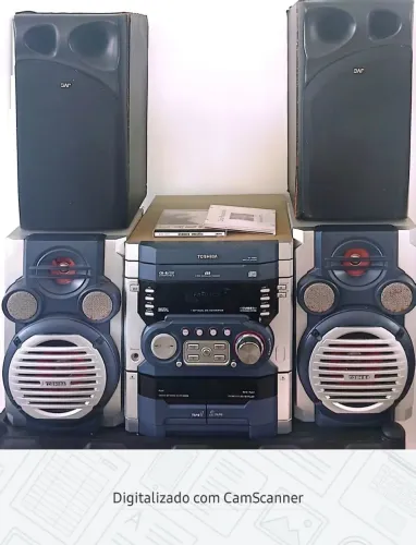 Aparelho rádio de som thoshiba MS 7306 CD mais 2 colunas de som da jvs