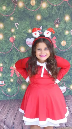 4 fantasias de Natal e de Príncipe infantis