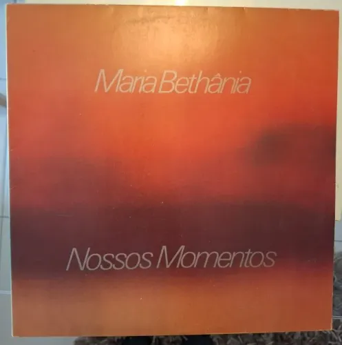 LP Maria Bethânia - Nossos Momentos (1982) Ao Vivo - Vinil Ótimo
