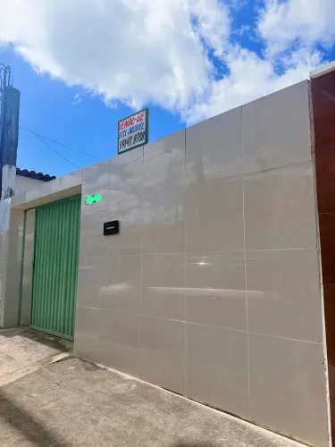 ? Casa à venda - ampla e com excelente área interna e externa!