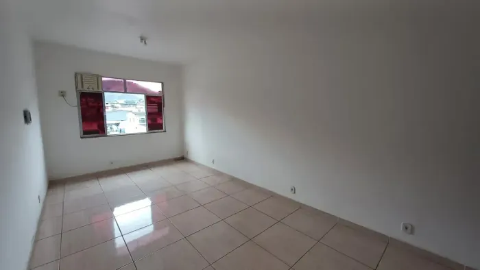 Imóvel para aluguel com 30 metros quadrados em Cascadura - Rio de Janeiro - RJ