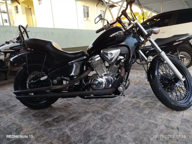 Shadow 600 2001 