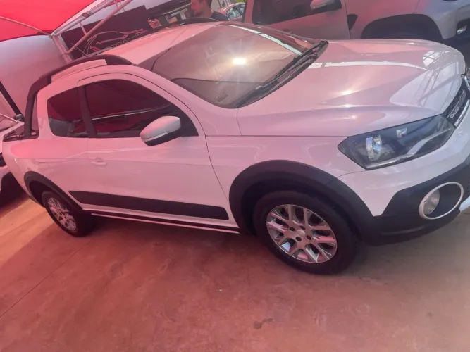 Volkswagen Saveiro Cross 1.6 T.flex 16V CD 2015