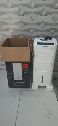 Climatizador Britânia 4 em 1