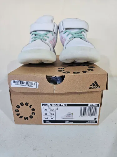 Tênis infantil Adidas Tamanho 25