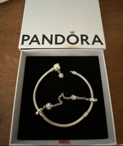 Bracelete margaridas + corrente de segurança Pandora