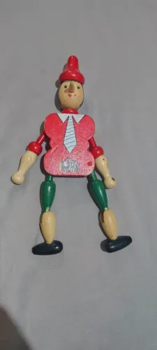 Pinoquio italiano em madeira