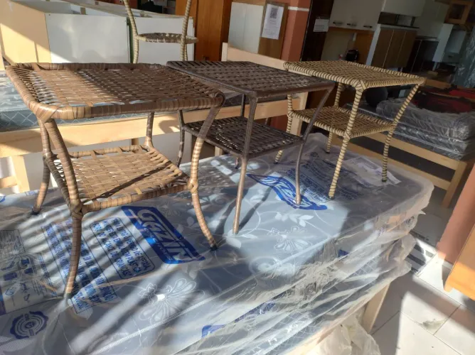 Mesa de centro novas em fibra de vime